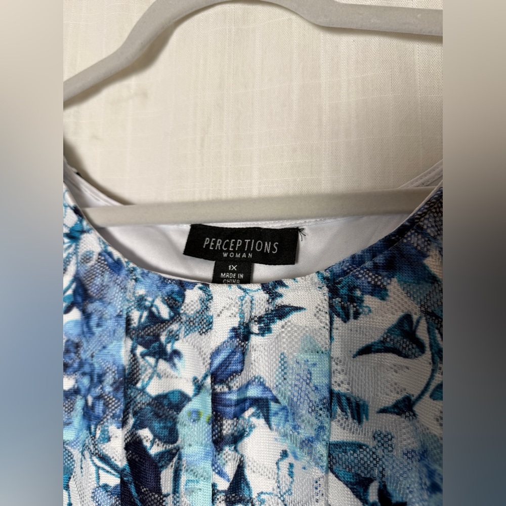 Perceptions Blue Floral Sleeveless Sheath Fit and Flare Dress 1x - Picture 3 of 4